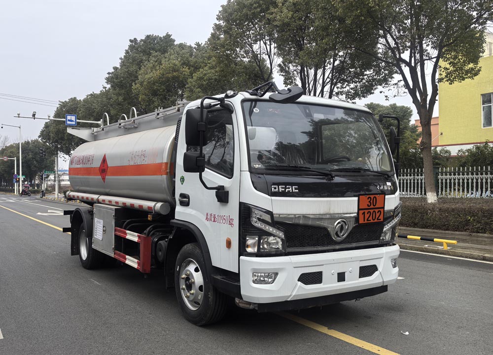 润知星牌SCS5120GJYEQ6加油车