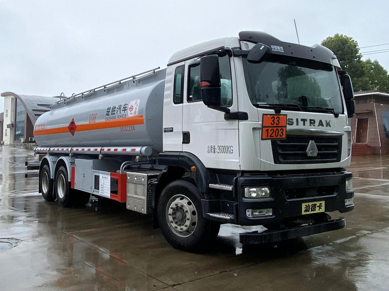 楚胜牌CSC5266GYYZK6A运油车