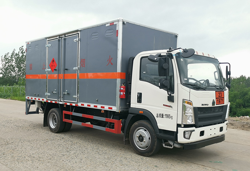 大力牌DLQ5121XRQZZ6易燃气体厢式运输车