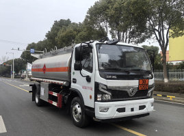 加油车