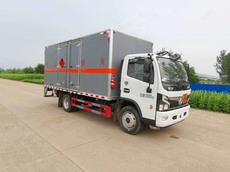 大力牌DLQ5101XRQEQ6易燃气体厢式运输车