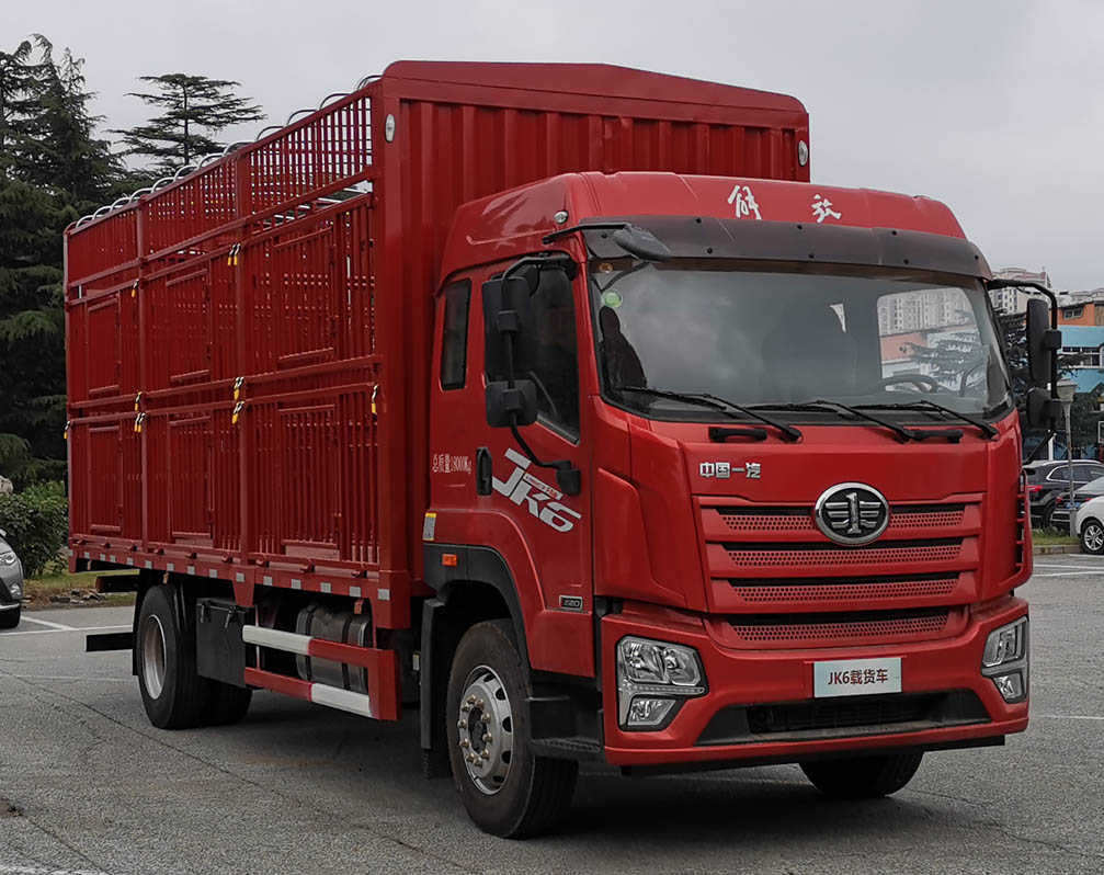 解放牌CA5180CCQP28K2L2E6A80畜禽运输车