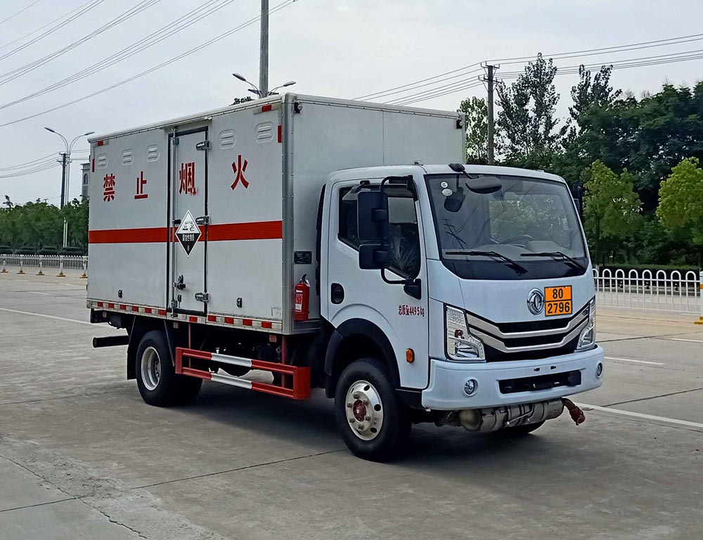 楚飞牌CLQ5041XFW6E腐蚀性物品厢式运输车