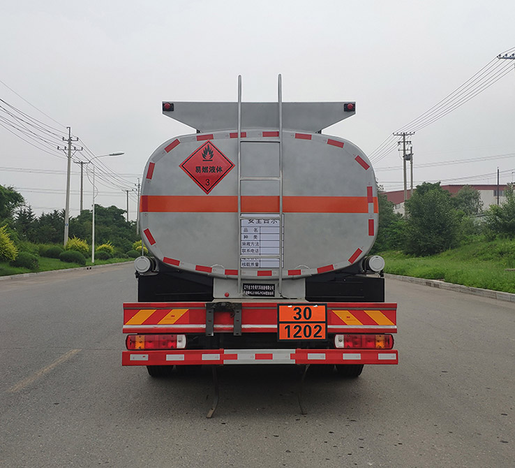 丹凌牌HLL5180GJYCA6加油車公告圖片