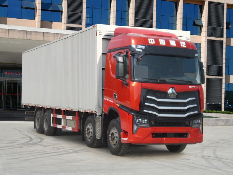 豪沃牌ZZ5317XYKV446KF1翼开启厢式车
