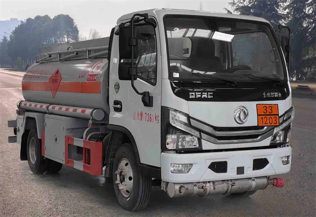 楚韵牌EZW5070GJYE6加油车