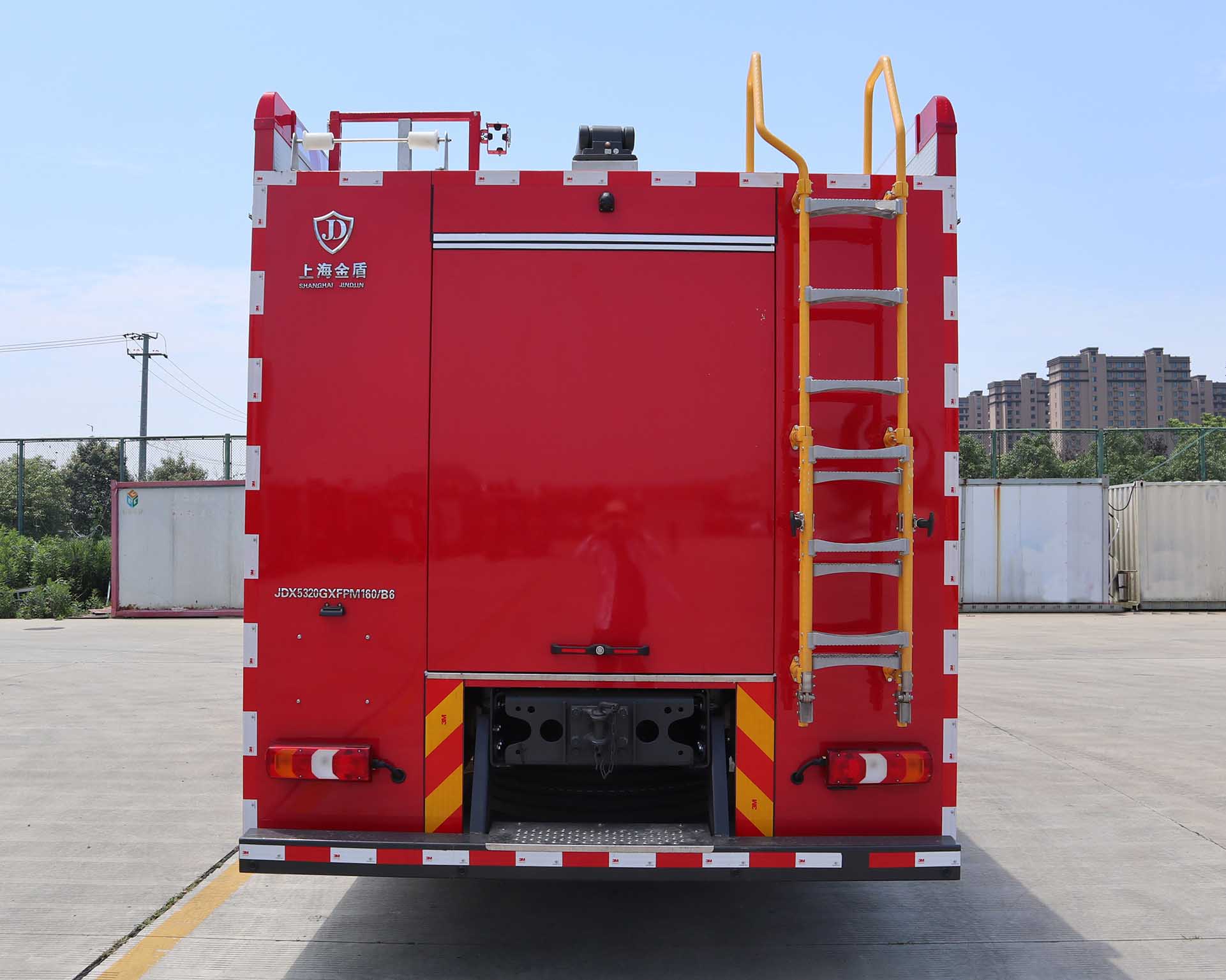 金盛盾牌JDX5320GXFPM160/B6泡沫消防車公告圖片