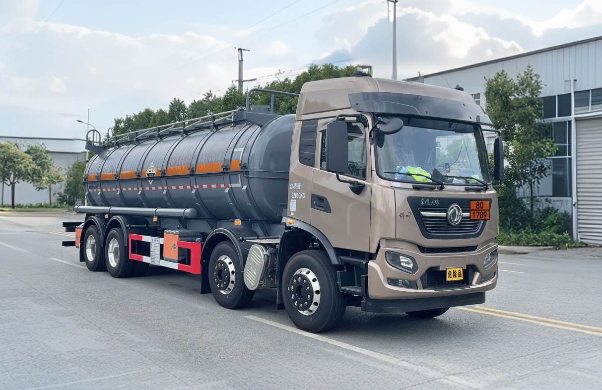 锡宇牌WXQ5323GFWE6腐蚀性物品罐式运输车