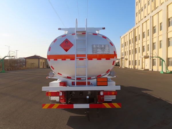 陸平機器牌LPC5325GYYC6鋁合金運油車公告圖片