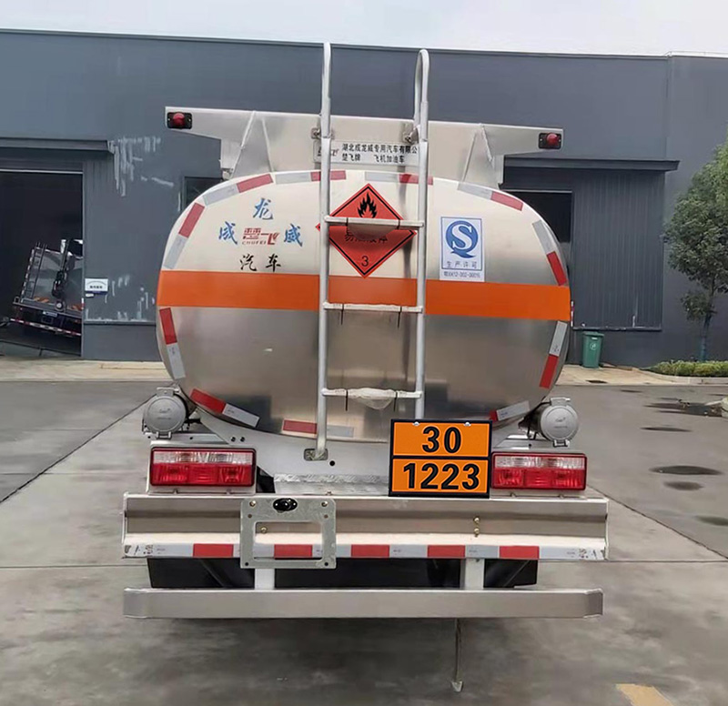 楚飞牌CLQ5070GJY6F飞机加油车公告图片