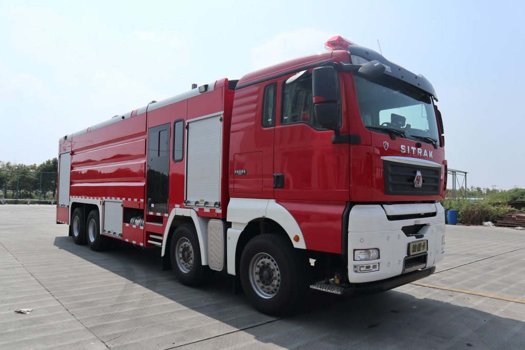 金盛盾牌JDX5370GXFSG180/SD6水罐消防车