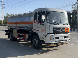 运油车