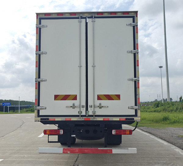 解放牌CA5189XLCP28K2L8E6A80冷藏車公告圖片