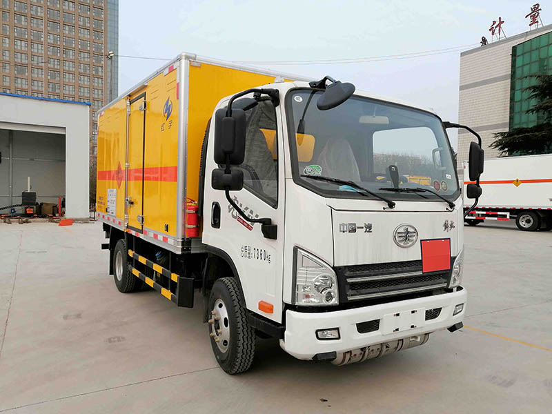 红宇牌HYJ5070XQY-CA爆破器材运输车
