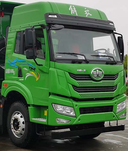 解放牌CA5310GFLP1K15L4T4E6A90低密度粉粒物料運輸車公告圖片