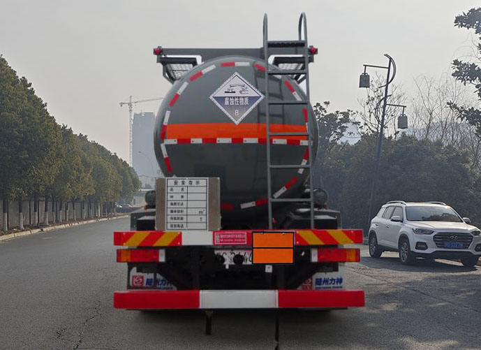 醒獅牌SLS5320GFWD6A腐蝕性物品罐式運輸車公告圖片