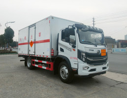 爆破器材运输车