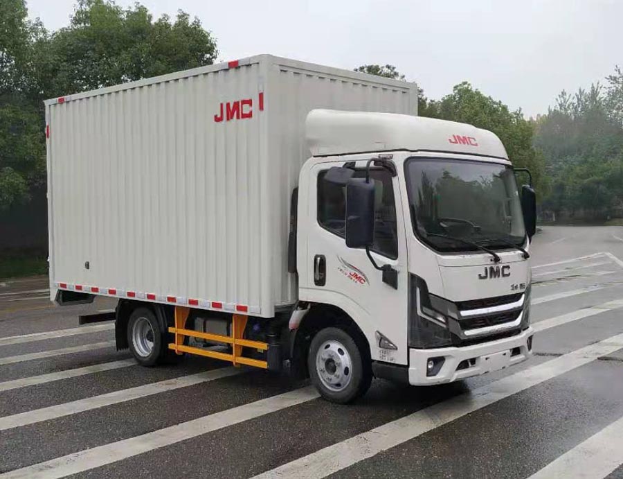 江铃牌JX5040XXYTCA26厢式运输车