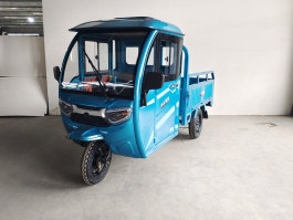 电动正三轮摩托车