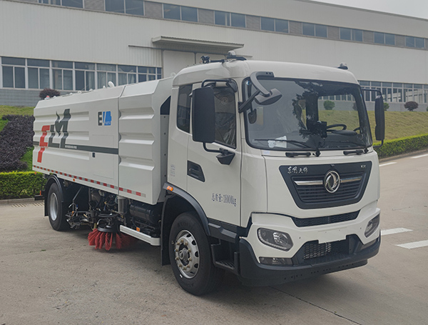 FLM5183TXSDFBEV型纯电动洗扫车图片