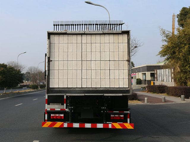 英達(dá)牌FTT5180TXBPM39EF瀝青路面熱再生修補(bǔ)車公告圖片