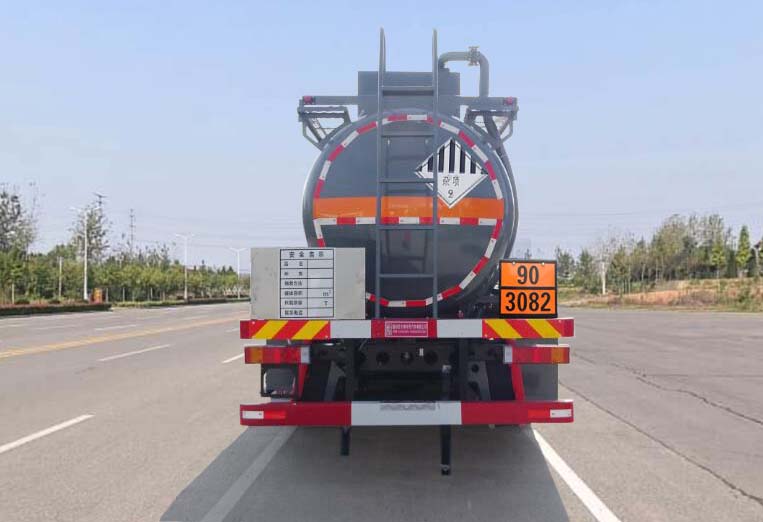 醒獅牌SLS5260GZWD6雜項(xiàng)危險物品罐式運(yùn)輸車公告圖片