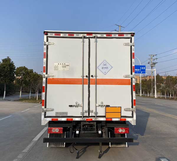 楚胜牌CSC5088XDGB6毒性和感染性物品厢式运输车公告图片