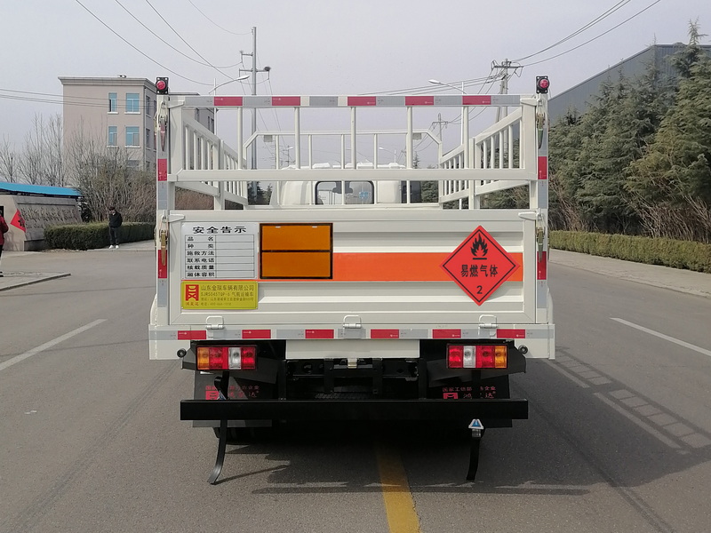 鸿星达牌SJR5045TQP-6气瓶运输车公告图片