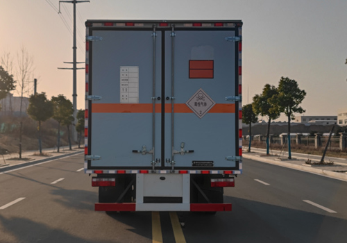 專力牌ZLC5120XDQC6毒性氣體廂式運(yùn)輸車公告圖片