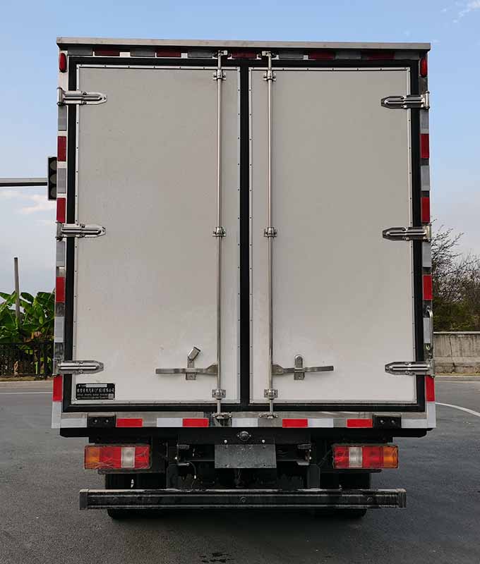 新飛快牌SXG5044XLC6Q冷藏車公告圖片