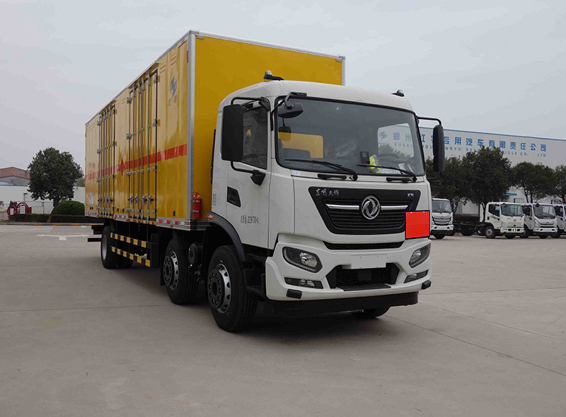 红宇牌HYJ5230XQY-DF爆破器材运输车