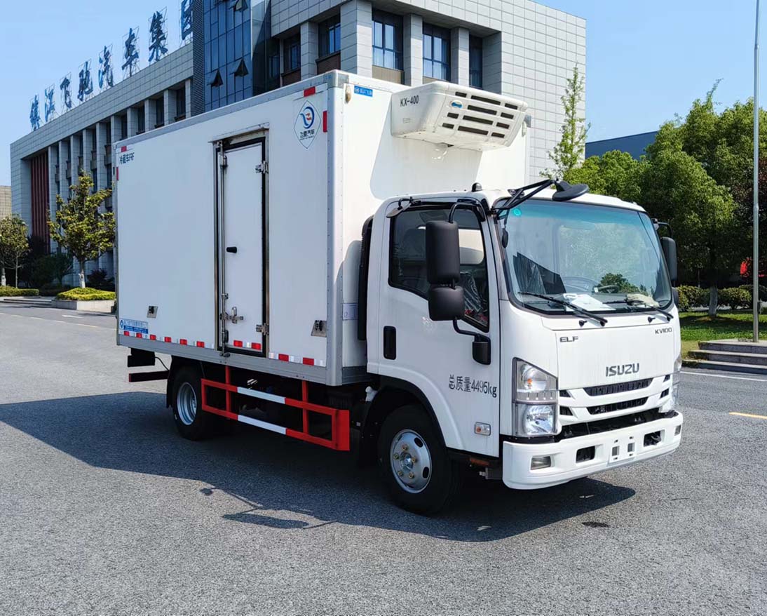 飞球牌ZJL5043XLCQ6冷藏车公告图片