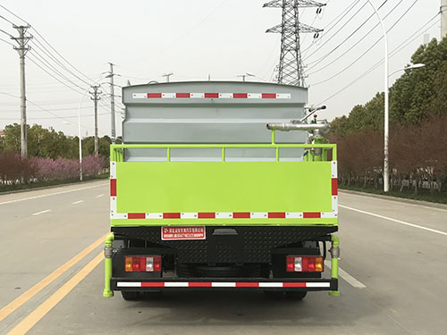 龍牧雙星牌LMX5040TYHZZ6ZS路面養(yǎng)護車公告圖片