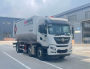 散装饲料运输车