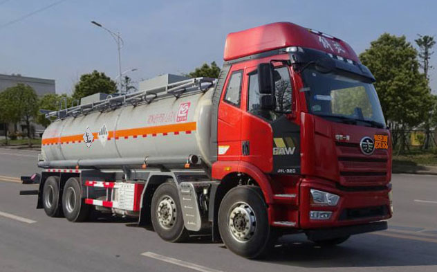 SLS5320GZWC6型杂项危险物品罐式运输车图片