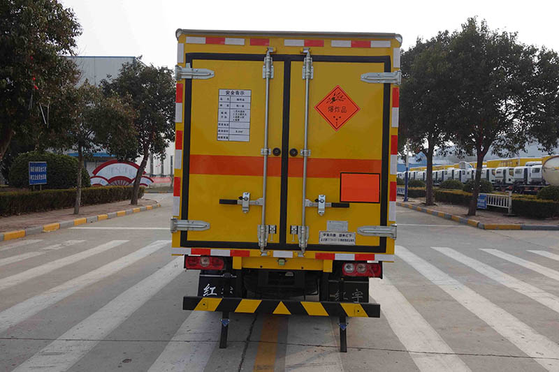 紅宇牌HYJ5040XQY-SH爆破器材運輸車公告圖片