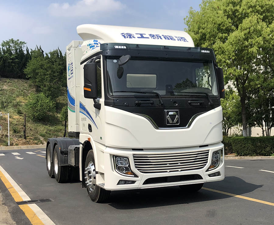 徐工牌 558马力 换电式纯电动半挂牵引车(XGA4251BEVWC1A)