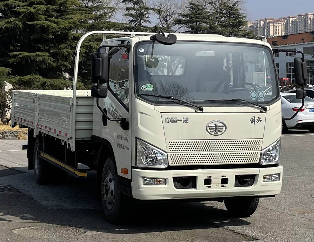 解放牌 190马力 载货汽车(CA1102P40K62L4E6A84)