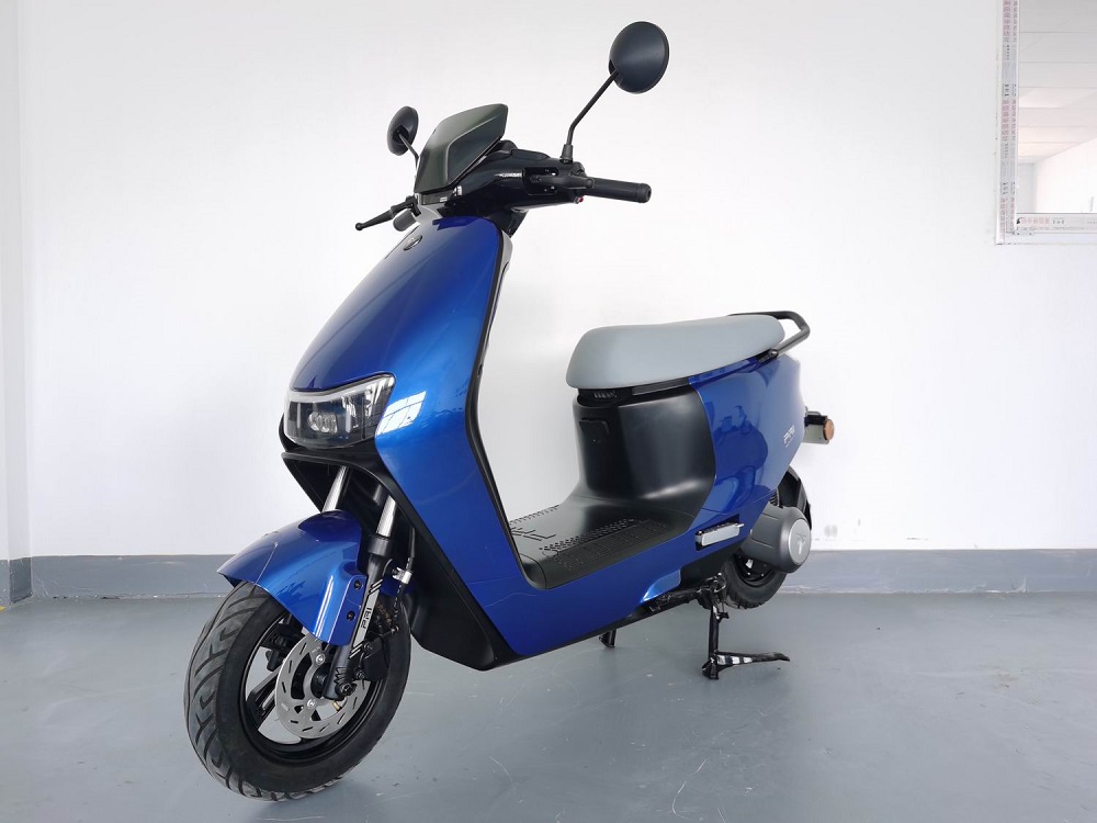 电动两轮摩托车