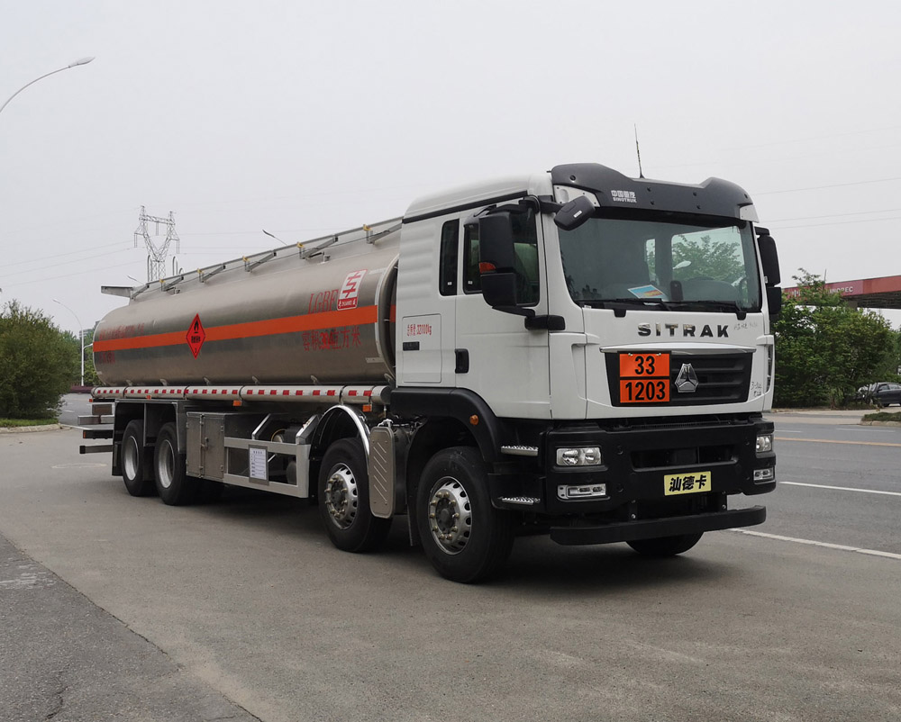 专威牌HTW5321GYYLZK6Q铝合金运油车