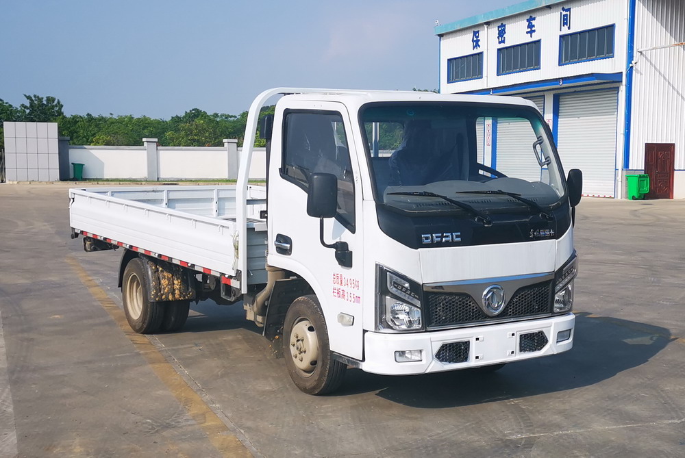 东风牌 120马力 载货汽车(EQ1039S3EDF)