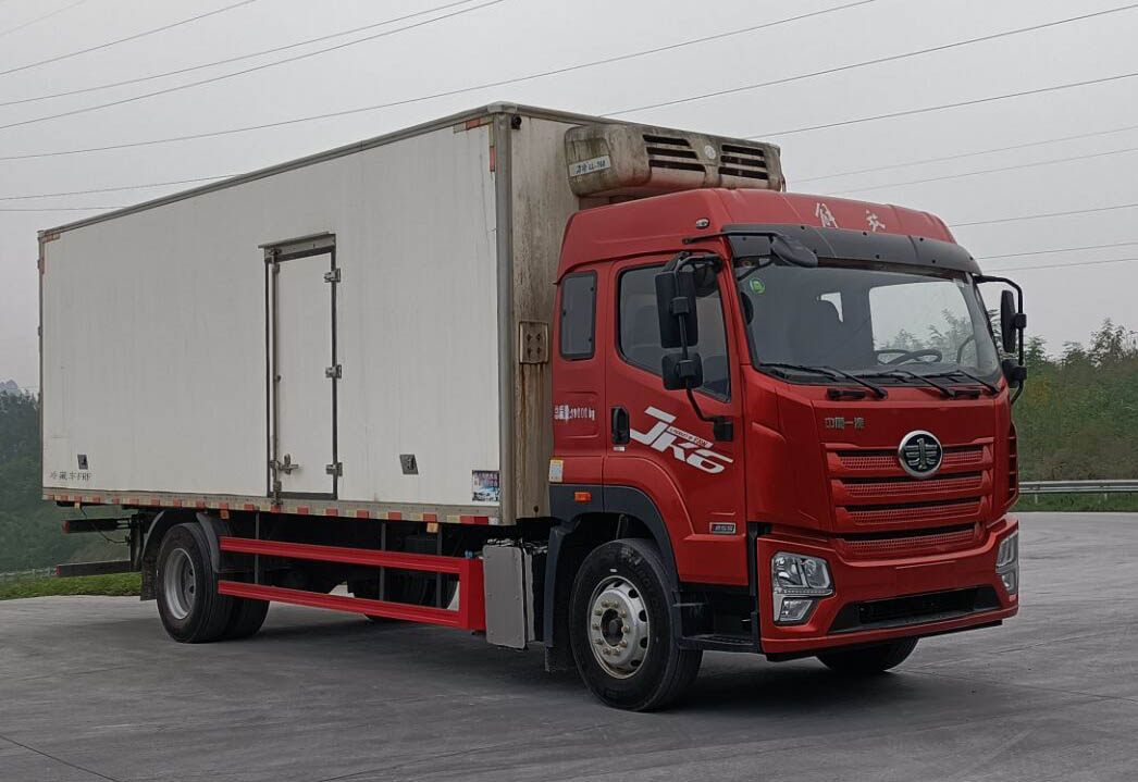 解放牌CA5181XLCP28K1L5E6A80冷藏车
