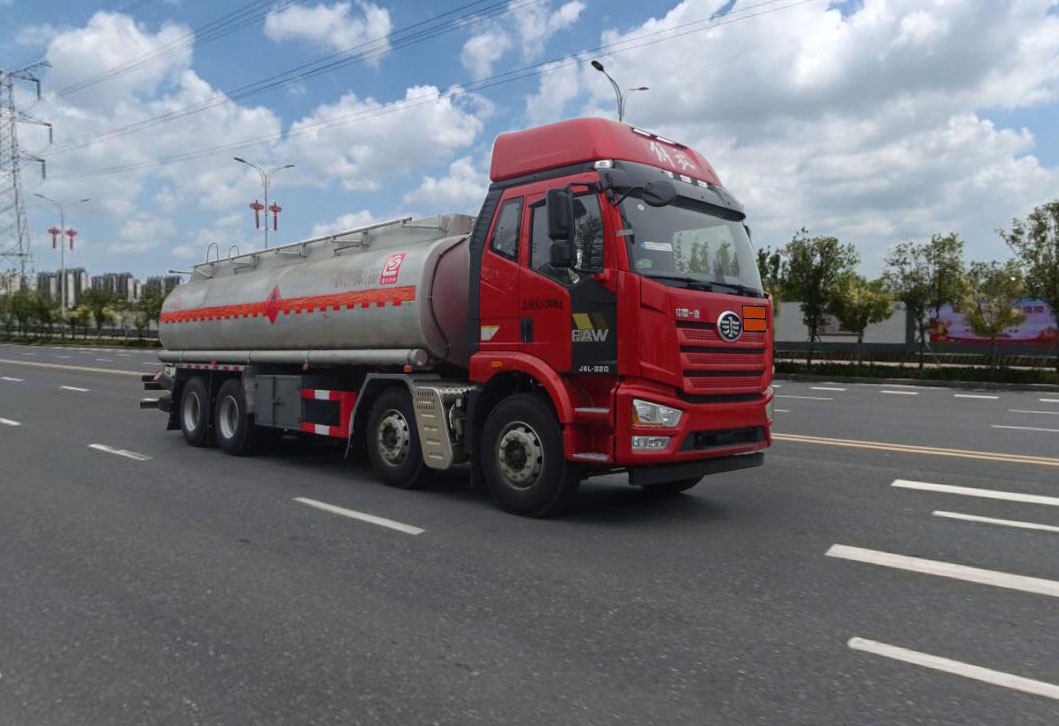 SLS5320GRYC6A型易燃液体罐式运输车图片