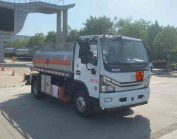 加油车