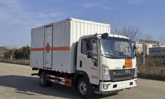 易燃液体厢式运输车