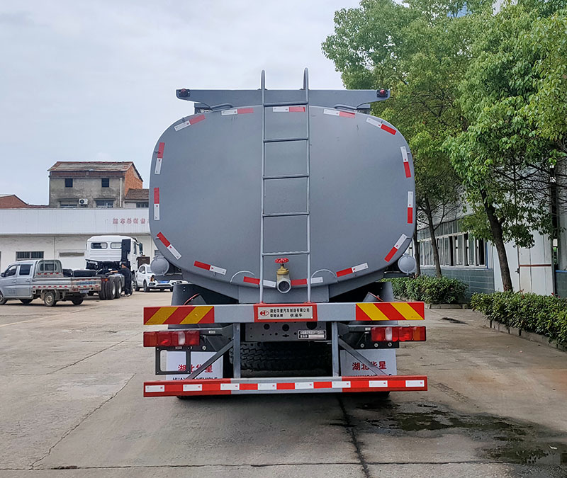 榮駿達(dá)牌HHX5310TGYZ6N供液車(chē)公告圖片