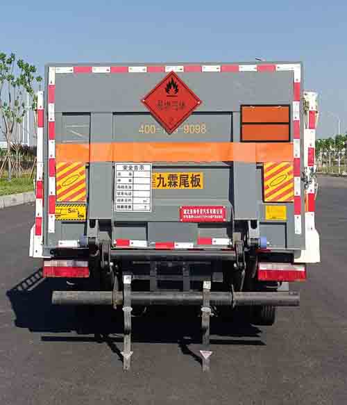 同銳通牌CAA5072TQPCA6氣瓶運(yùn)輸車公告圖片