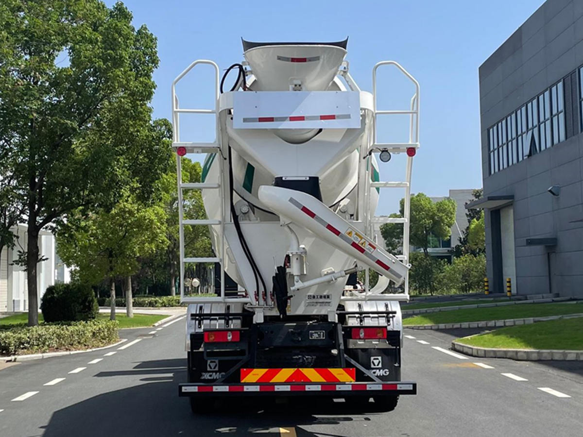 徐工牌XZS5318GJB7DEV1換電式純電動混凝土攪拌運輸車公告圖片