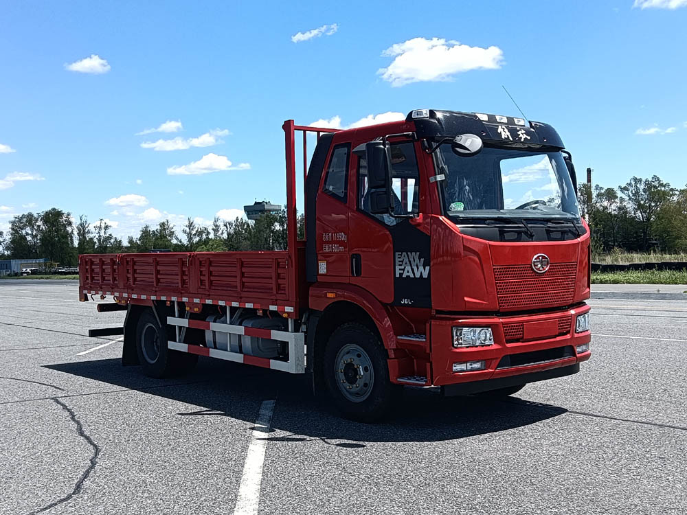 解放牌 180马力 平头柴油载货汽车(CA1120P62K1L2E6)
