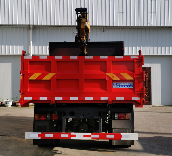 程力牌CL5110ZZD6ABL抓斗式垃圾車公告圖片